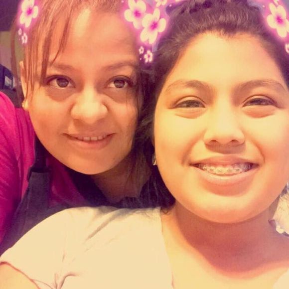 Meet your Posher, Lili - Picture 1 of 1